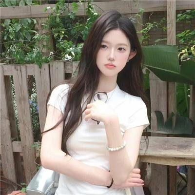 齐妙请微笑